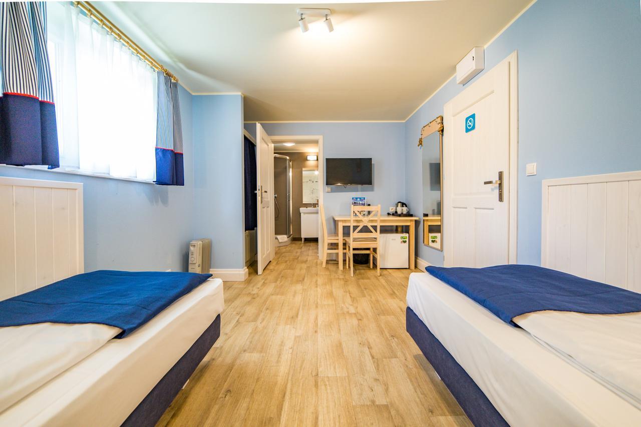 Klub Mila Kamien Hotel Екстериор снимка