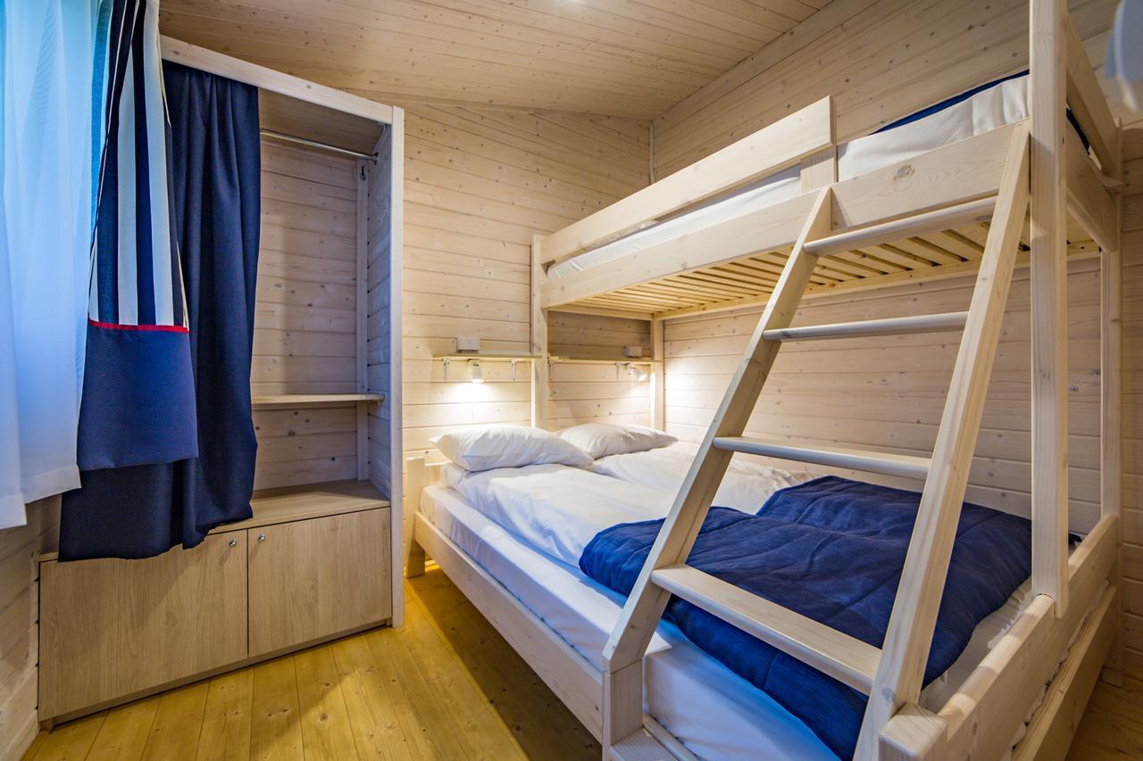 Klub Mila Kamien Hotel Екстериор снимка